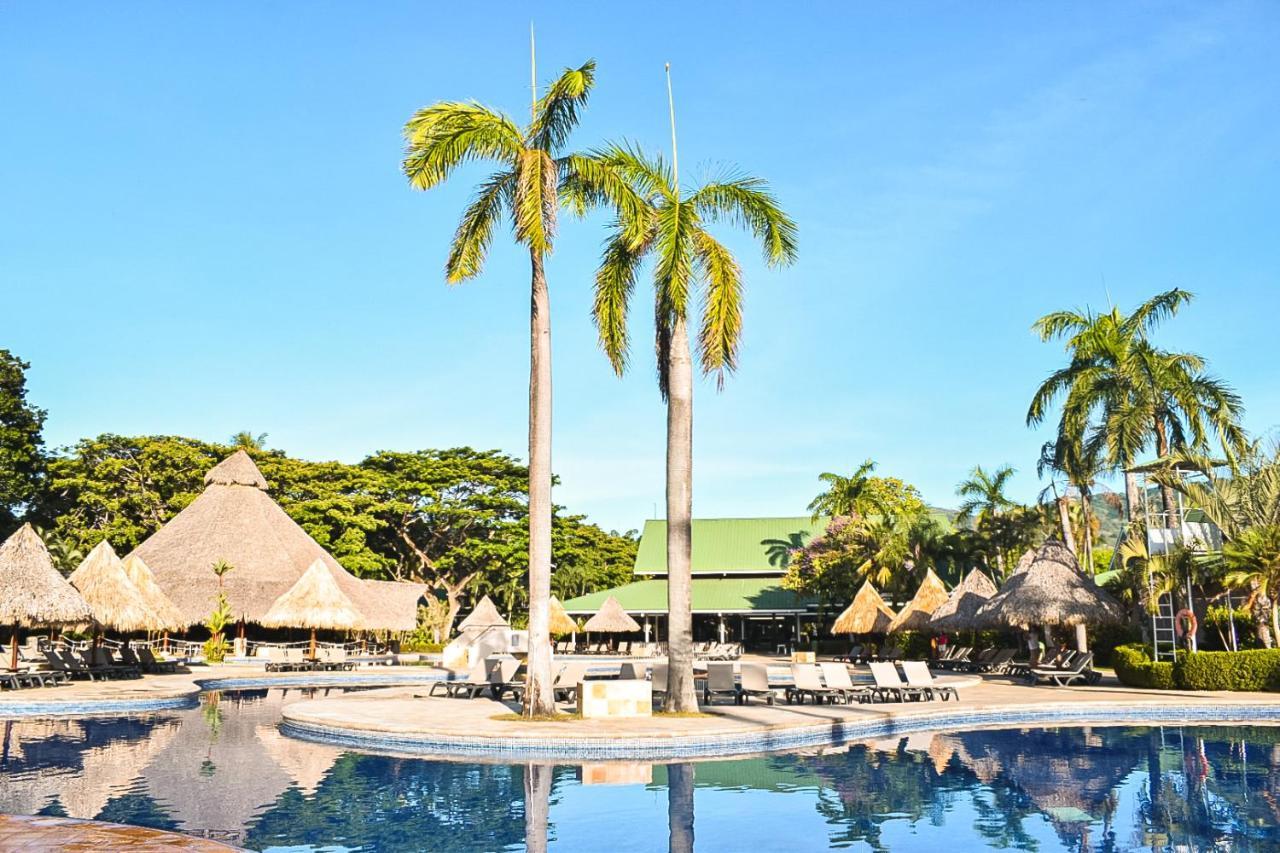 Barceló Tambor - All Inclusive Tambor (Puntarenas) Exterior foto The resort's main pool